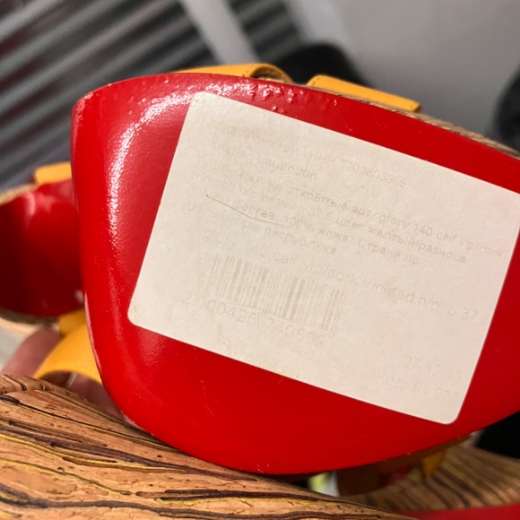 Christian Louboutin Trinidad Yellow Cork Platform Heels - Picture 6 of 10